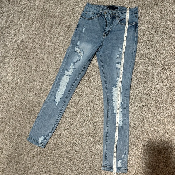 Destructed skinny jean - Picture 4 of 6
